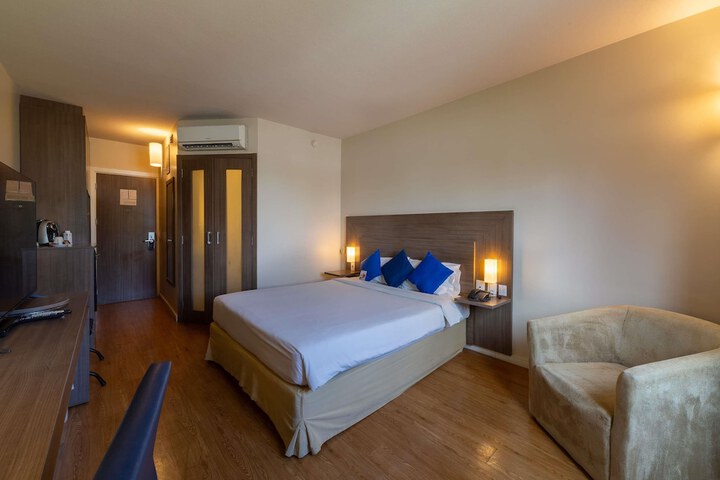 Room 26 of 123
