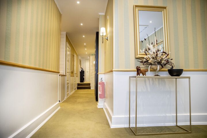 Ballroom/Hall 50 of 60