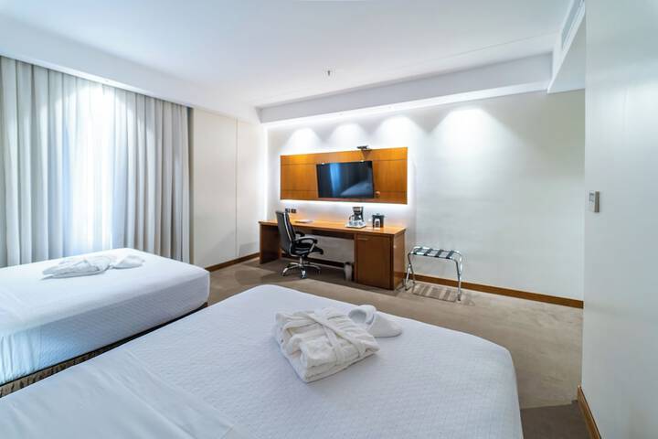 Room 26 of 114
