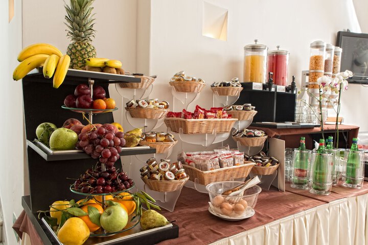 Breakfast/Coffee Service 78 of 88