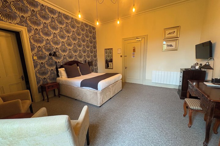 Room 47 of 104