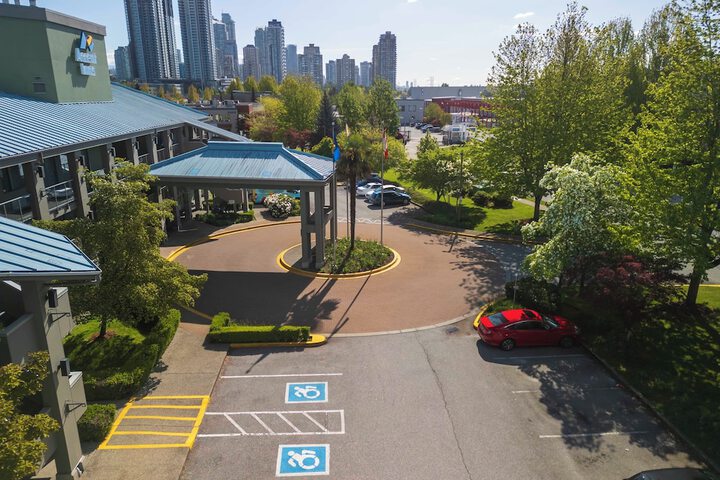 Property Grounds 42 of 78