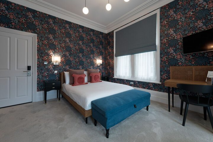Room 9 of 67