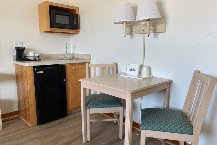 Room 8 of 44