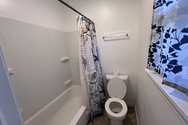 Room 19 of 48