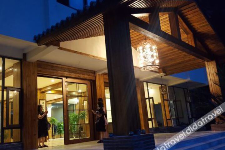 Hotel 7 of 29
