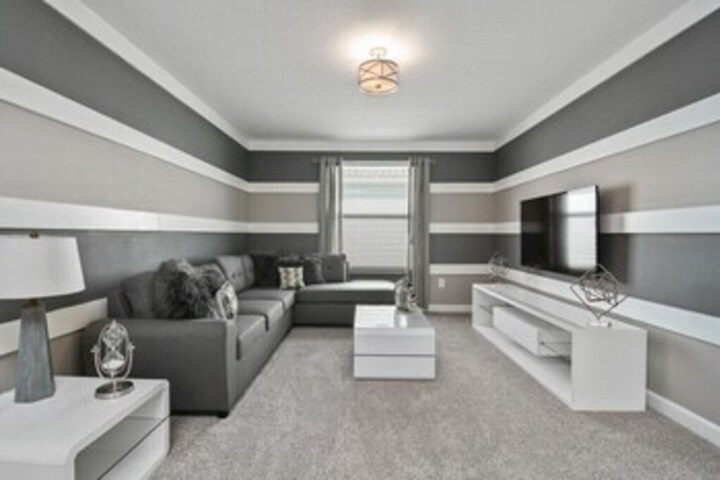 Room 52 of 158