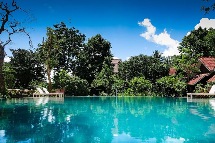 Pool 37 of 44