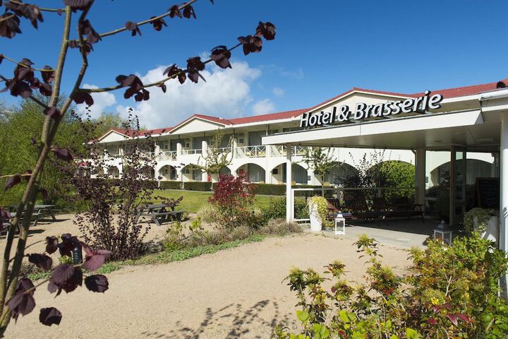 Hotel 48 of 50
