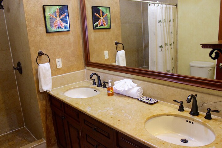 Room 503 of 599