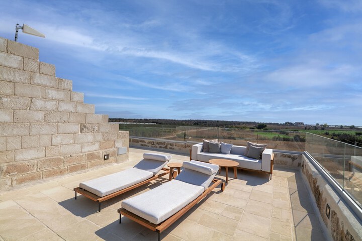 Terrace/Patio 32 of 104