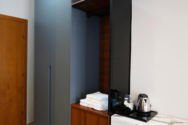 General 12 of 48