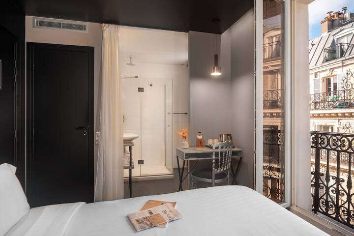 Room 13 of 39