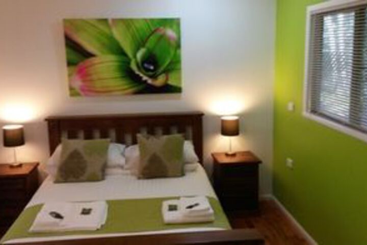 Room 12 of 25