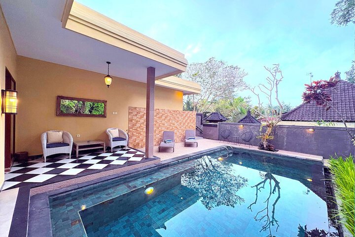 Pool 55 of 96