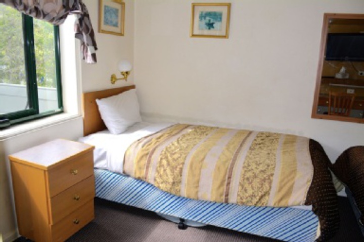 Room 515 of 768