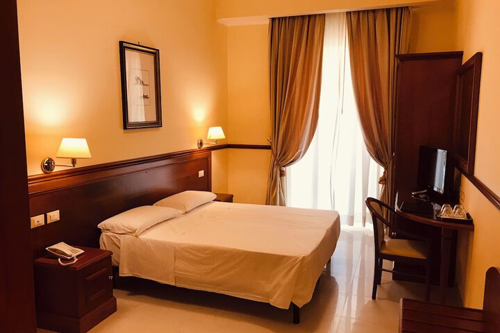 Room 34 of 55