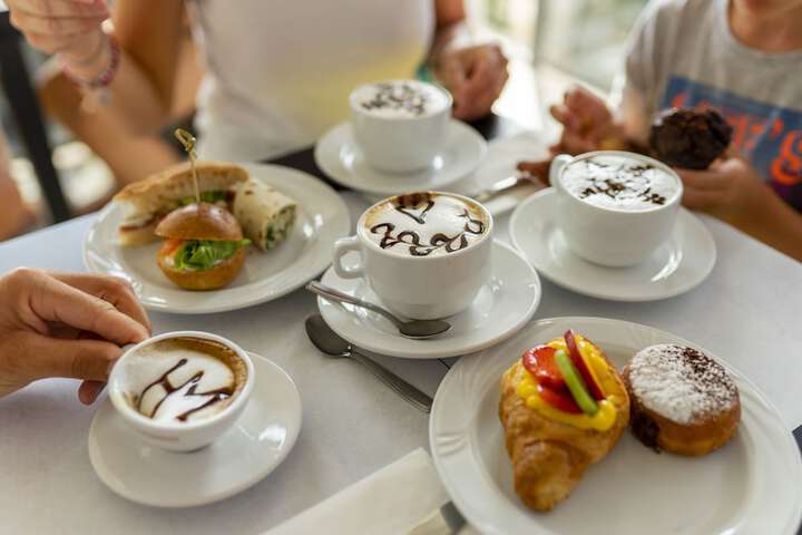 Breakfast/Coffee Service 92 of 115