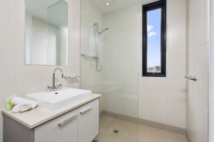 Room 4 of 14