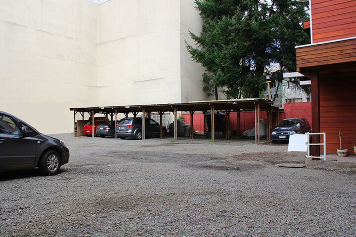 Property Grounds 27 of 34