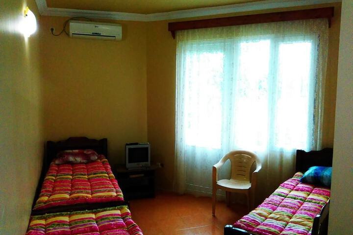 Room 8 of 20