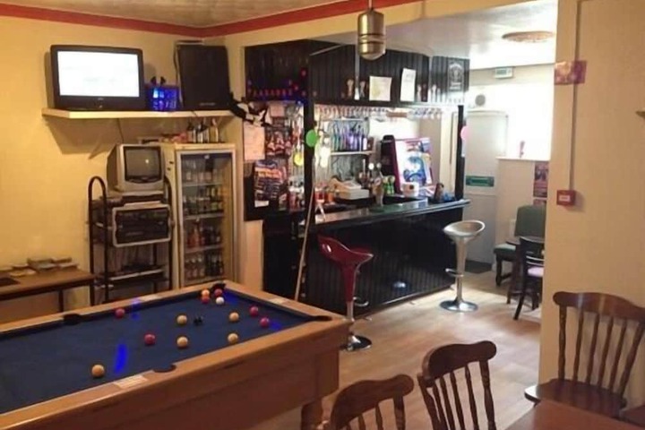 Lounge 62 of 72