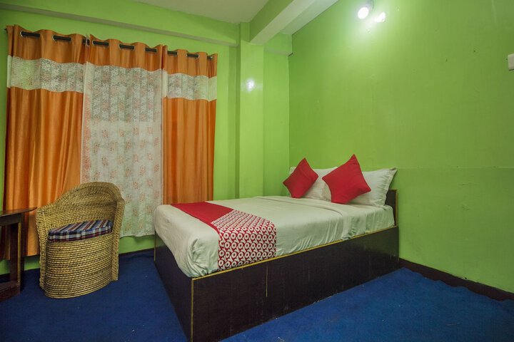 Room 16 of 16
