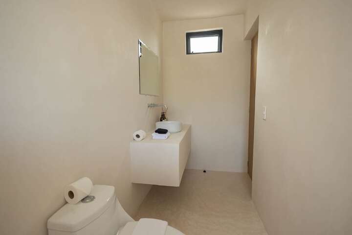 Room 61 of 75
