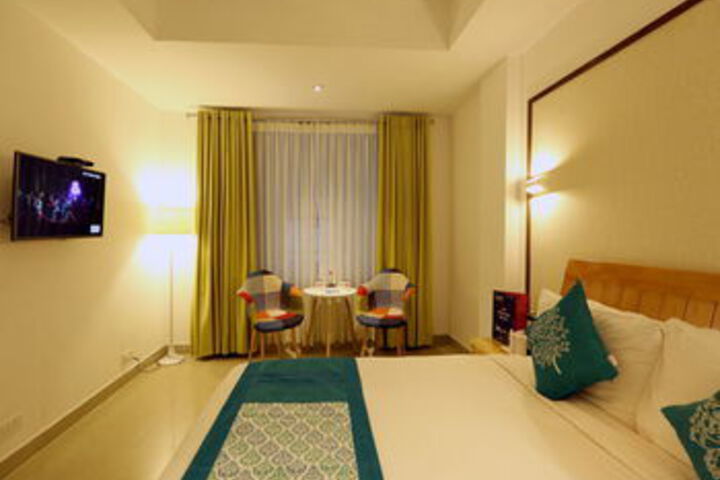 Room 12 of 31