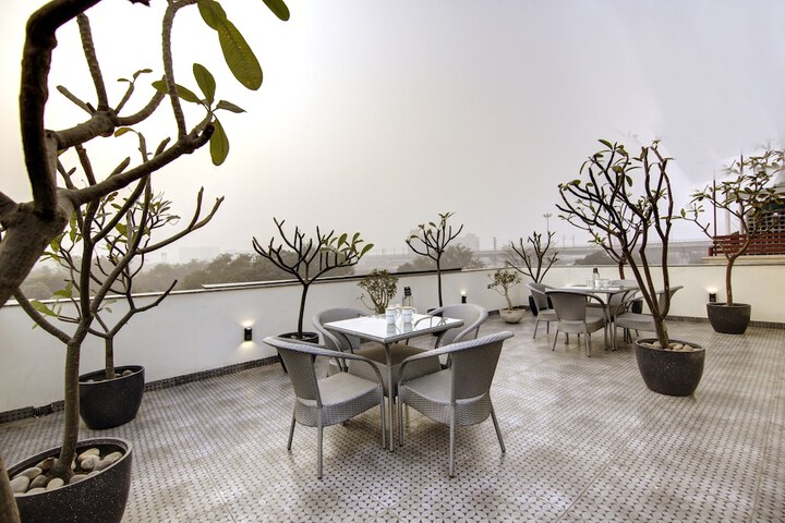 Terrace/Patio 54 of 57