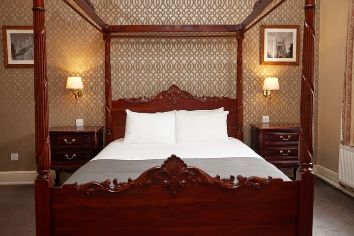 Room 14 of 45