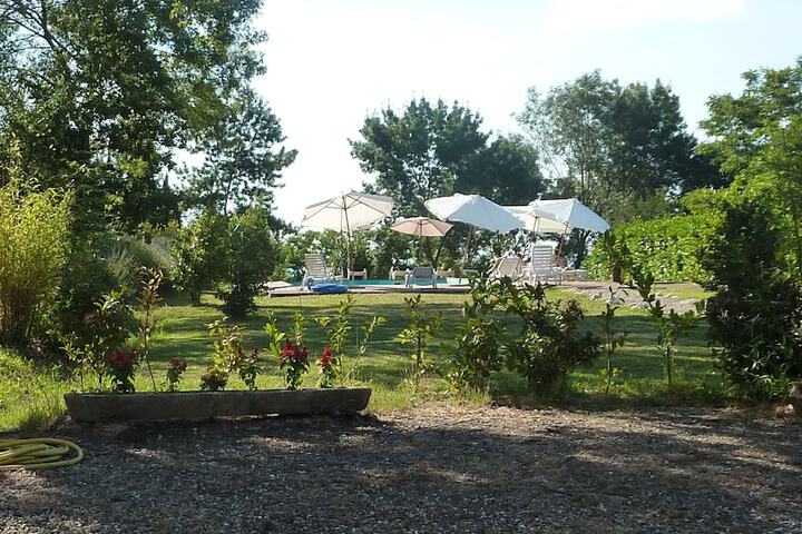 Property Grounds 145 of 176
