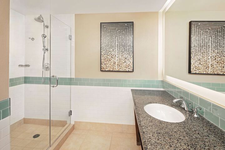 Bathroom shower