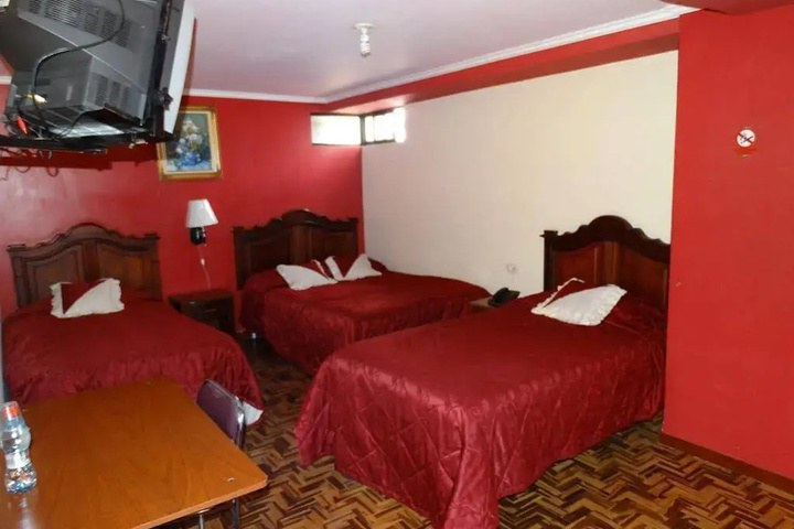 Room 6 of 20
