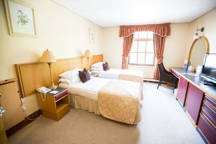 Room 54 of 128