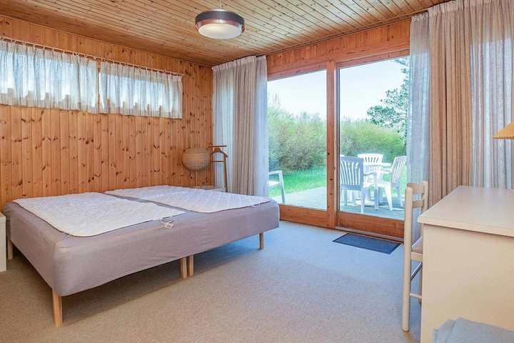 6 Person Holiday Home in Hundested