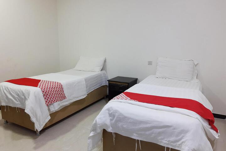 Room 9 of 26