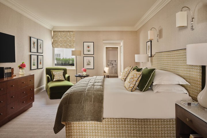 Room 44 of 54