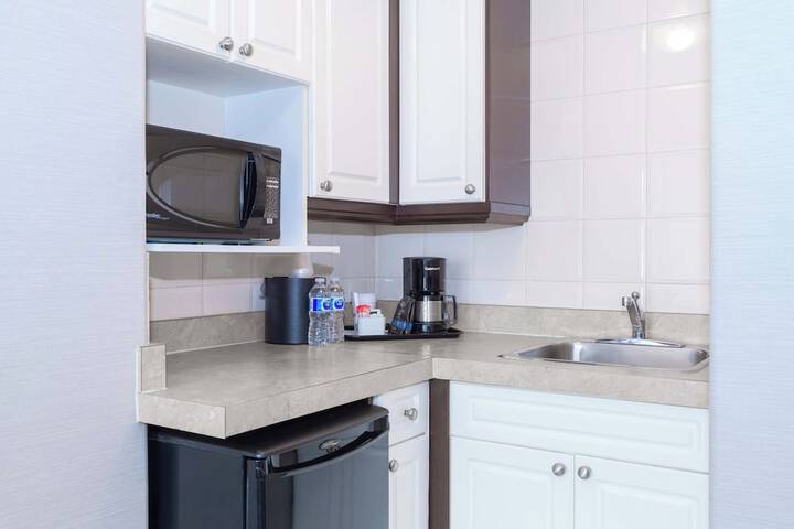 Private kitchenette