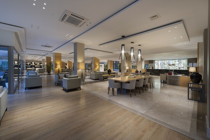 Lobby Photos