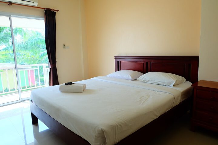 Room 14 of 20