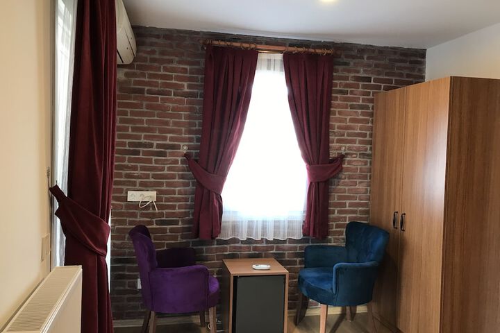 Room 21 of 61