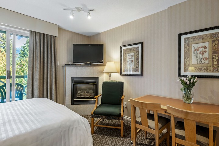 Room 6 of 40