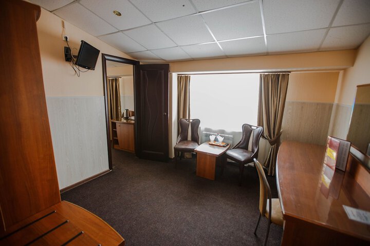 Room 15 of 62