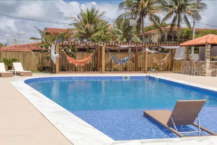 Hotel with Pool