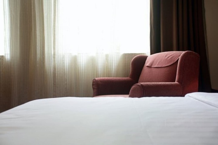 Room 23 of 39