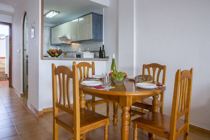 Dining Photos