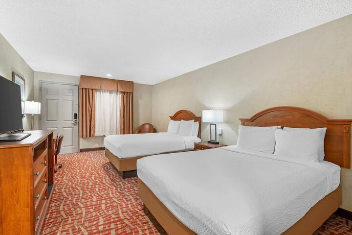Room 25 of 60