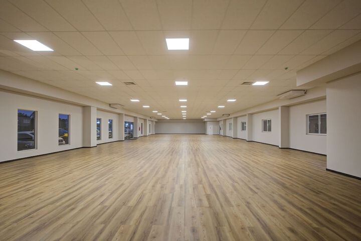 Ballroom/Hall 35 of 40