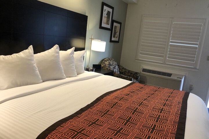 Room 7 of 29